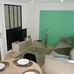 La Barroude 아파트 *