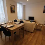 Apartment La Barroude *