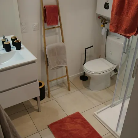 شقة La Barroude