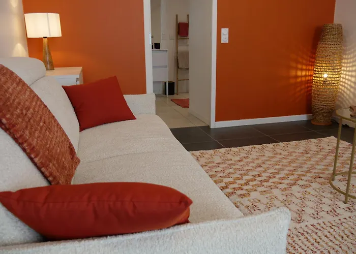 Апартаменты La Barroude *