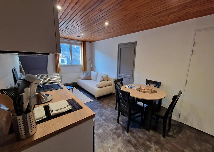 アパート La Barroude *